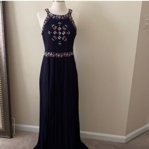 Cupcakes and Cashmere Navy Blue Embroidered Casual Maxi Dress